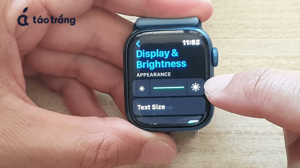 Điều Chỉnh Độ Sáng Màn Hình Apple Watch Giúp Người Dùng Dễ Đọc