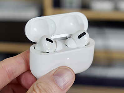 ve-sinh-airpods-pro