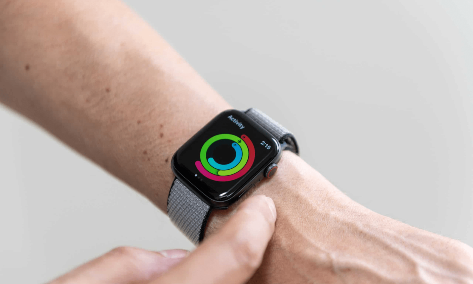 Cách Tải Xuống watchOS 9.3 Developer Beta 2 Trên Apple Watch