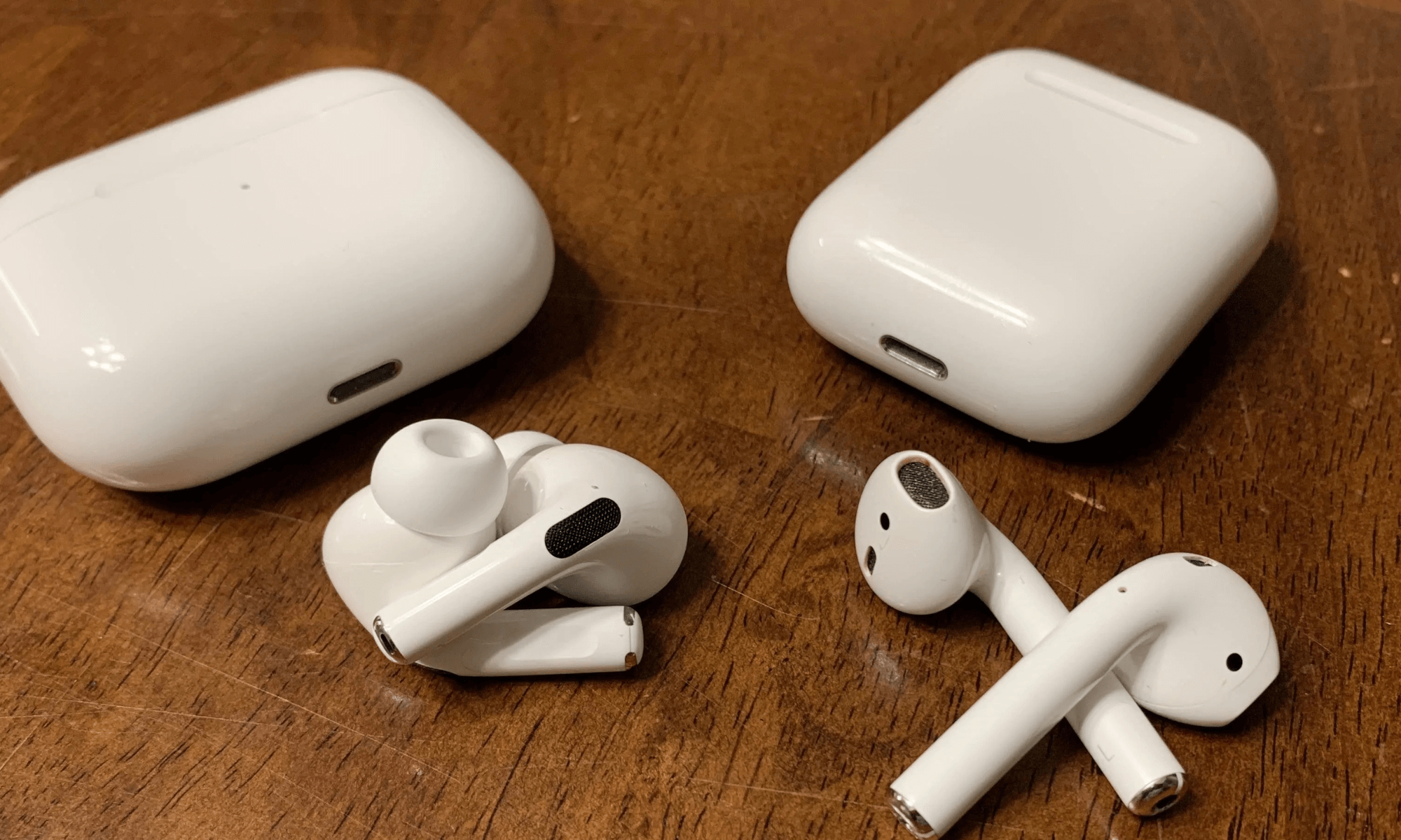 airpods-bi-re-meo-tieng (1)