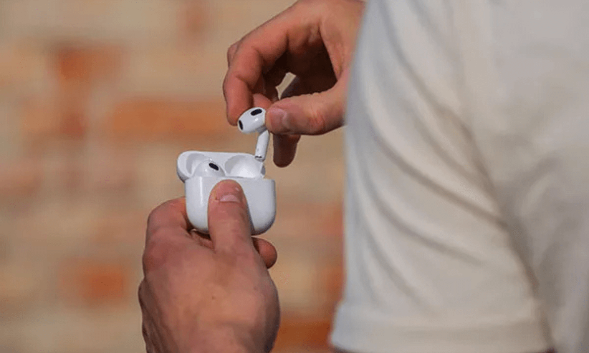 airpods-mat-tieng-mot-ben (4)