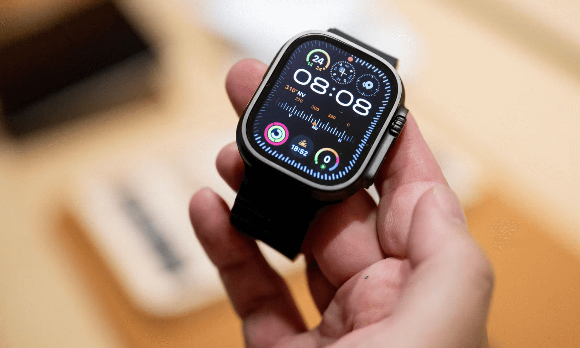 digital-crown-tren-apple-watch-sap-co-cam-bien-anh-sang (1)
