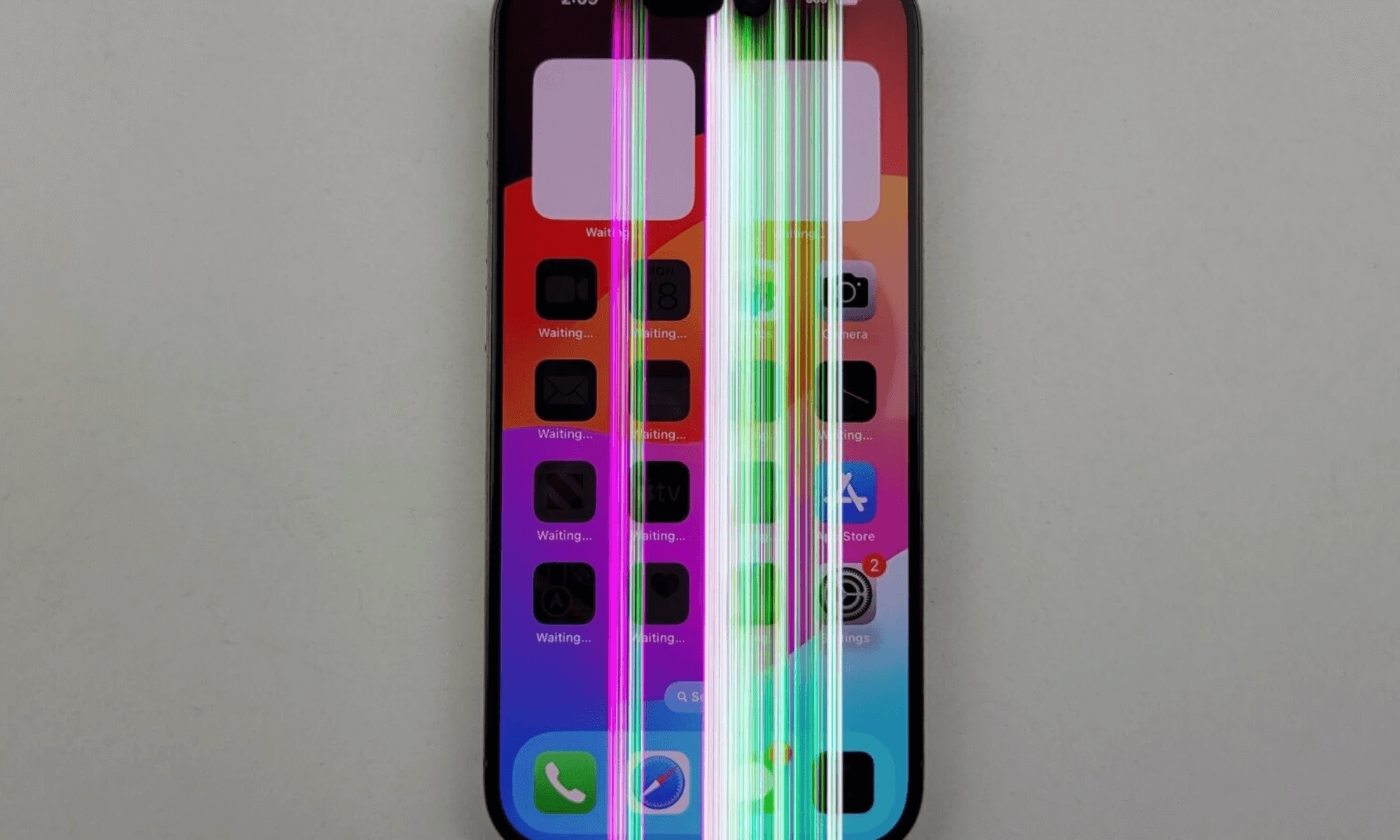 man-hinh-iphone-bi-soc-den (4)