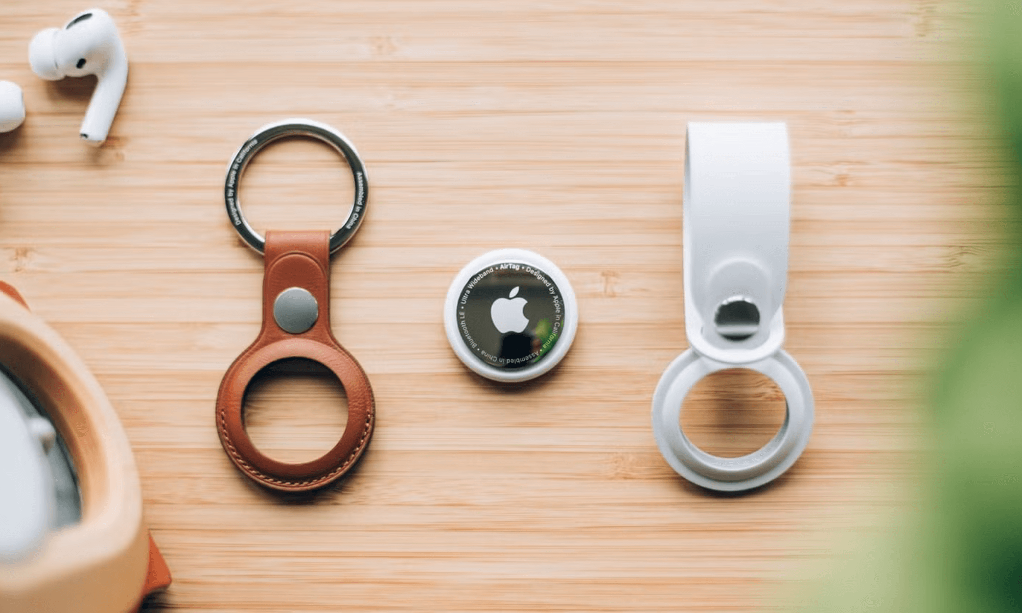 dung-airpods-nhu-airtag
