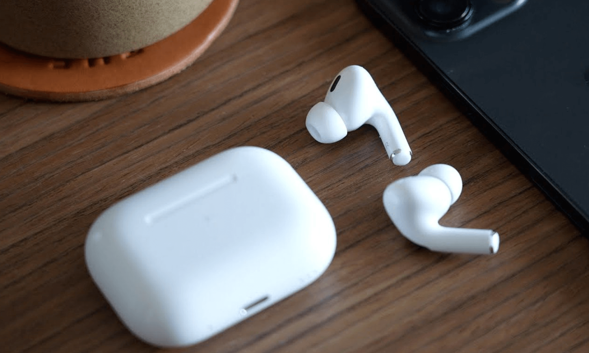 sua-airpods-het-bao-nhieu (3)
