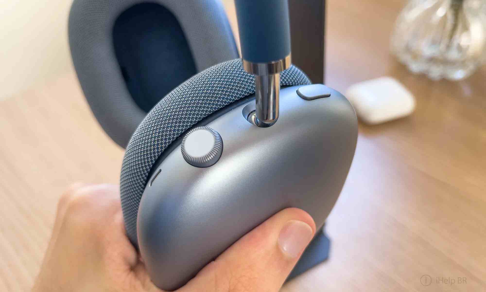 sua-loi-airpods-max-bi-ngat-ket-noi-lien-tuc (1)
