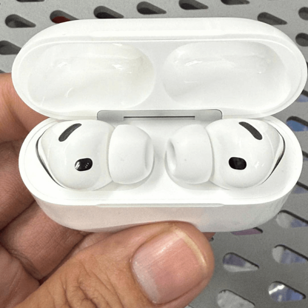 tai-le-dock-sac-hop-sac-le-tai-nghe-airpods-pro-3-airpod-glab (1)