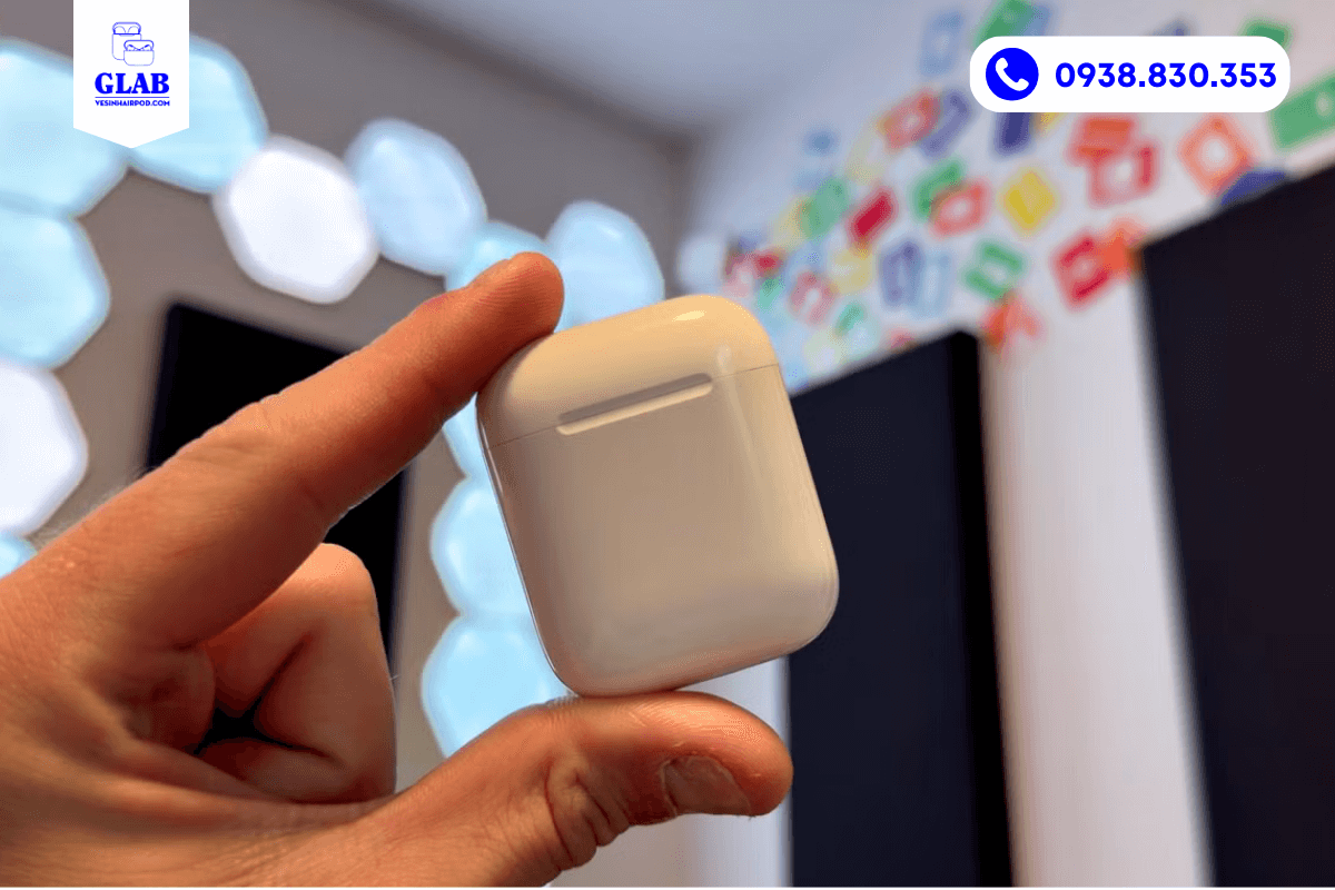 sac-nhanh-cho-airpods-2