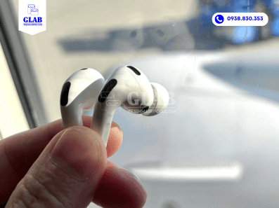 airpods-mat-mot-ben-va-con-hop-vesinhairpod.com