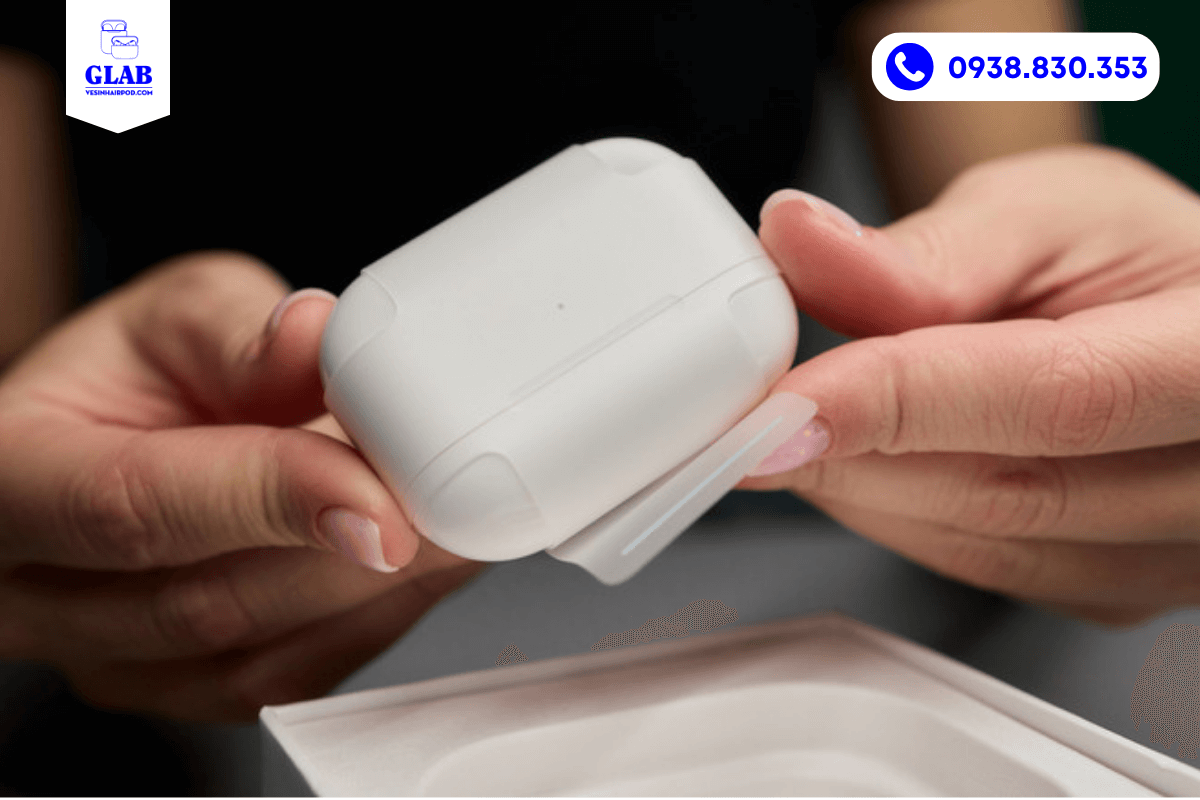 tim-hop-sac-airpods-bang-iphone