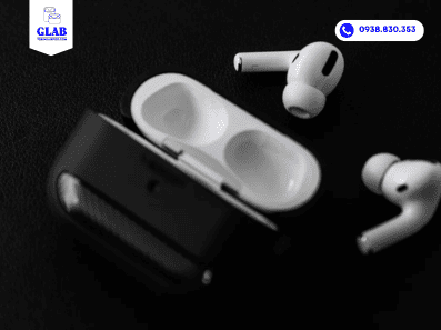 airpods-tich-hop-camera-vesinhairpod.com-glab