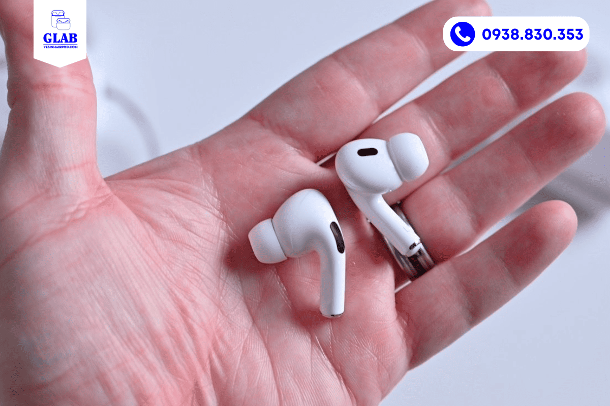 airpods-tich-hop-camera-vesinhairpod.com-glab