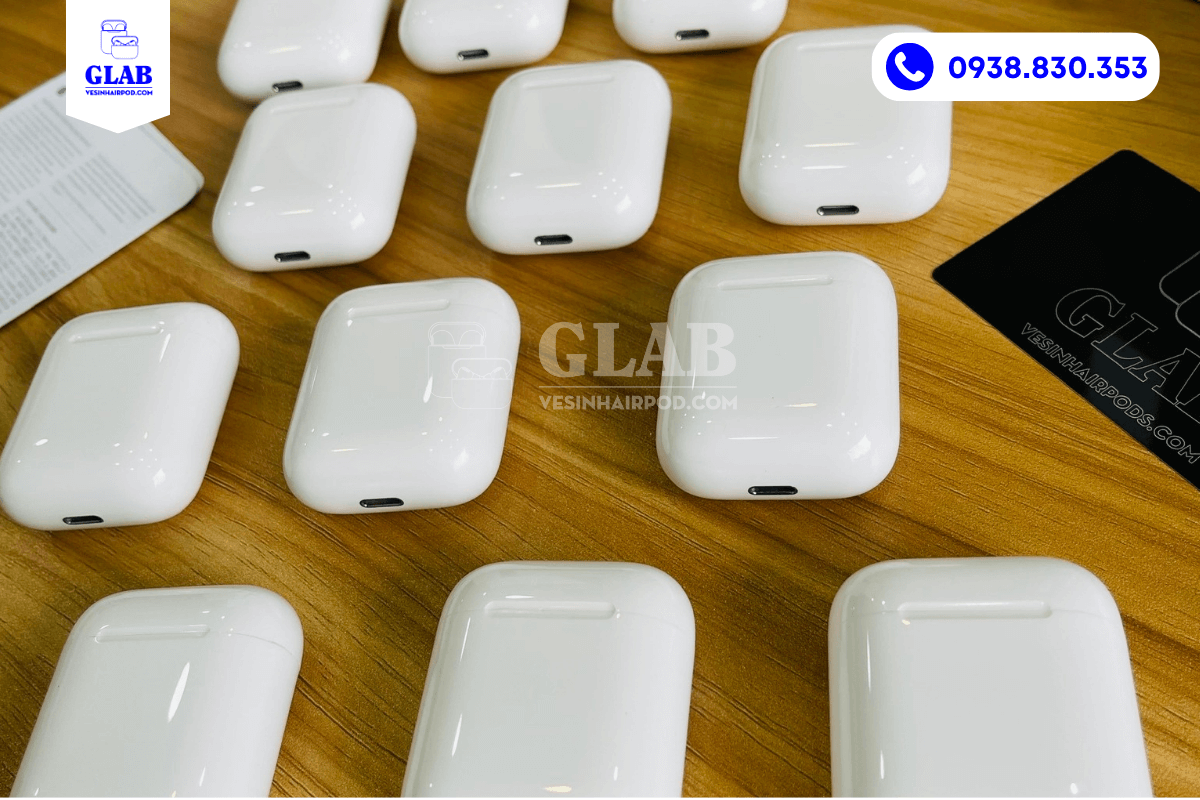mua-hop-sac-airpods-cu-vesinhairpod.com-glab