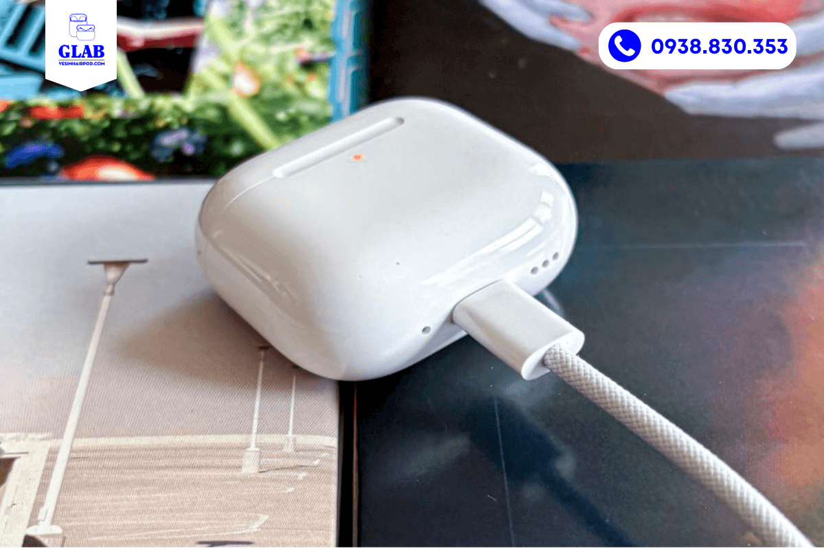 thay-pin-airpods-4-anc-airpods-4-ngoai-hang-vesinhairpod.com-glab