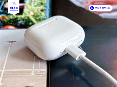 thay-pin-airpods-4-anc-airpods-4-ngoai-hang-vesinhairpod.com-glab