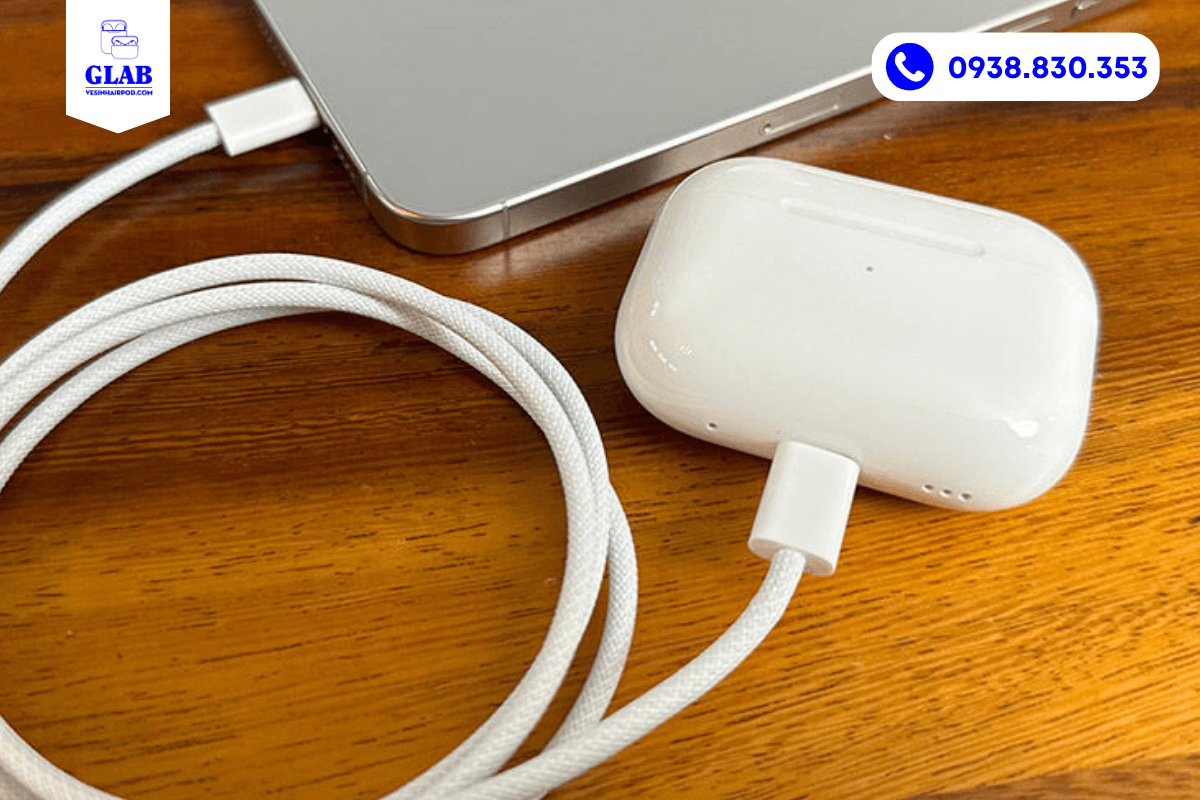 airpod-khong-nhan-sac-vesinhairpod.com-glab