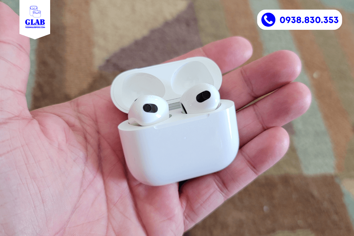 sua-ban-le-airpods-3-vesinhairpod.com-glab