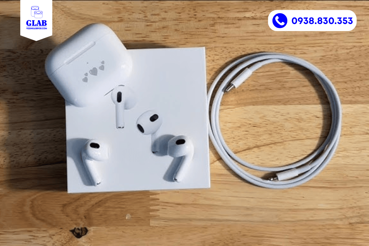 airpods-3-khong-nhan-sac-glab-vesinhairpod.com (4)