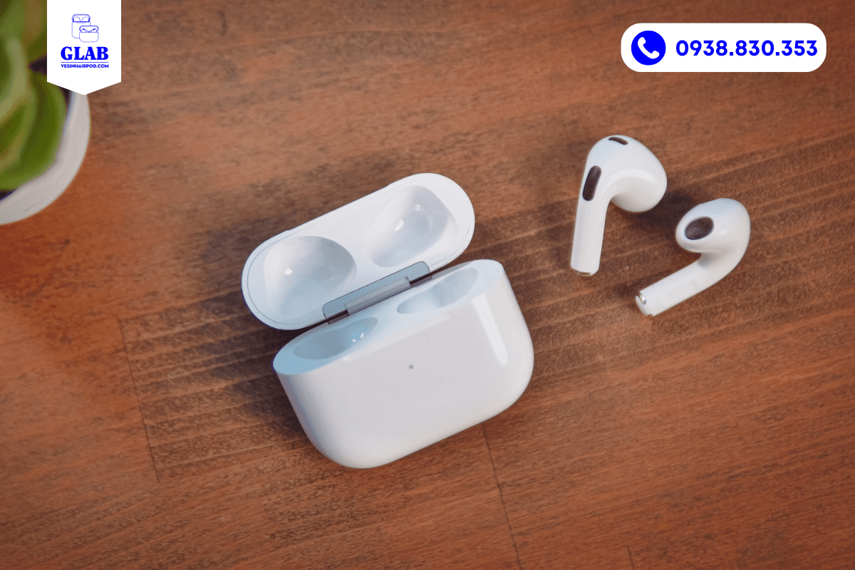 airpods-3-khong-nhan-sac-glab-vesinhairpod.com (4)