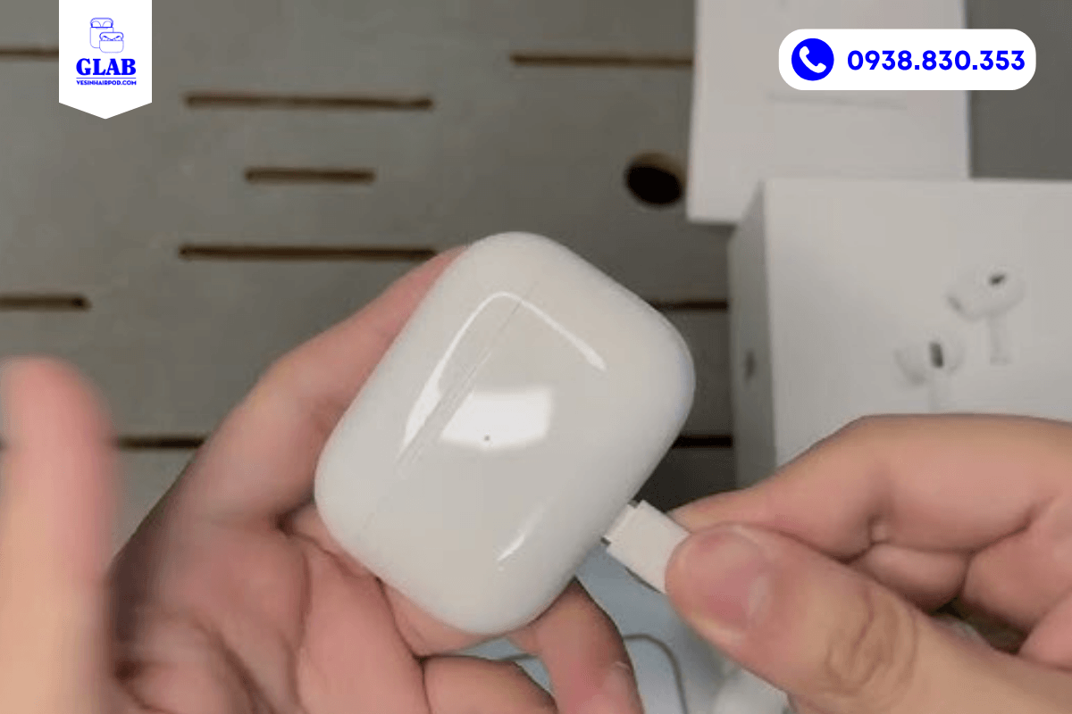 airpods-pro-khong-nhan-sac-vesinhairpod.con-glab