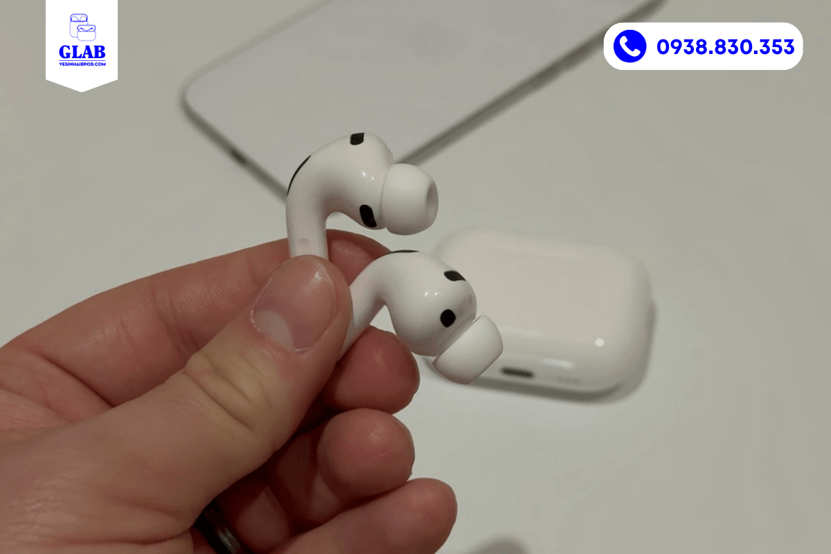 cach-bat-tinh-nang-dich-truc-tiep-tren-airpods-glab-vesinhairpod.com (1)